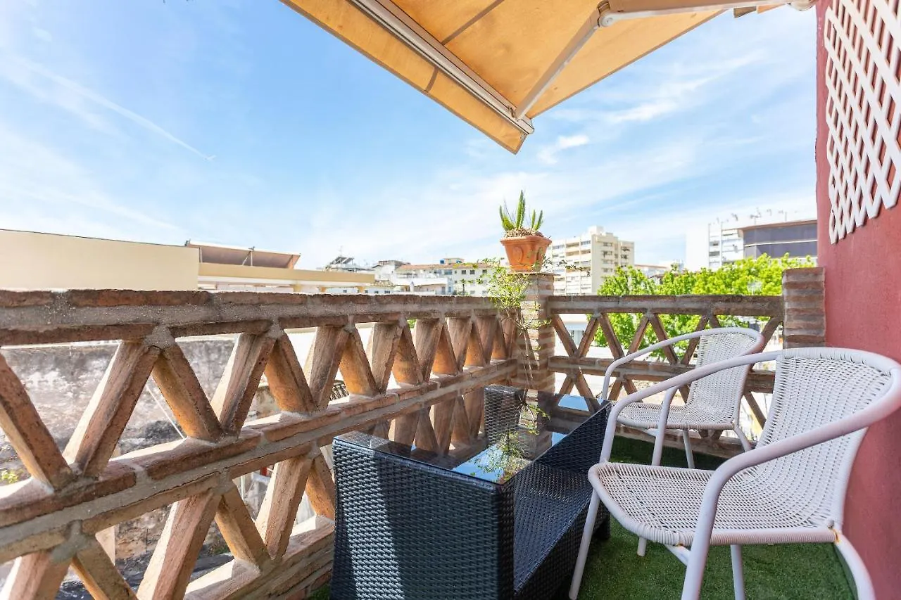 **  Aparthotel Puerta De Aduares Marbella Spagna