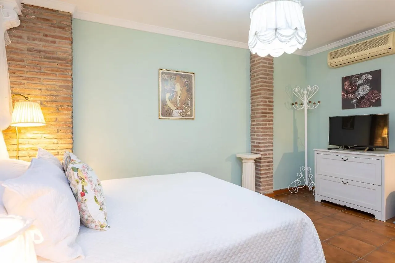 Aparthotel Puerta De Aduares Marbella 2*,