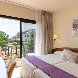 ** Hotel Avenida España