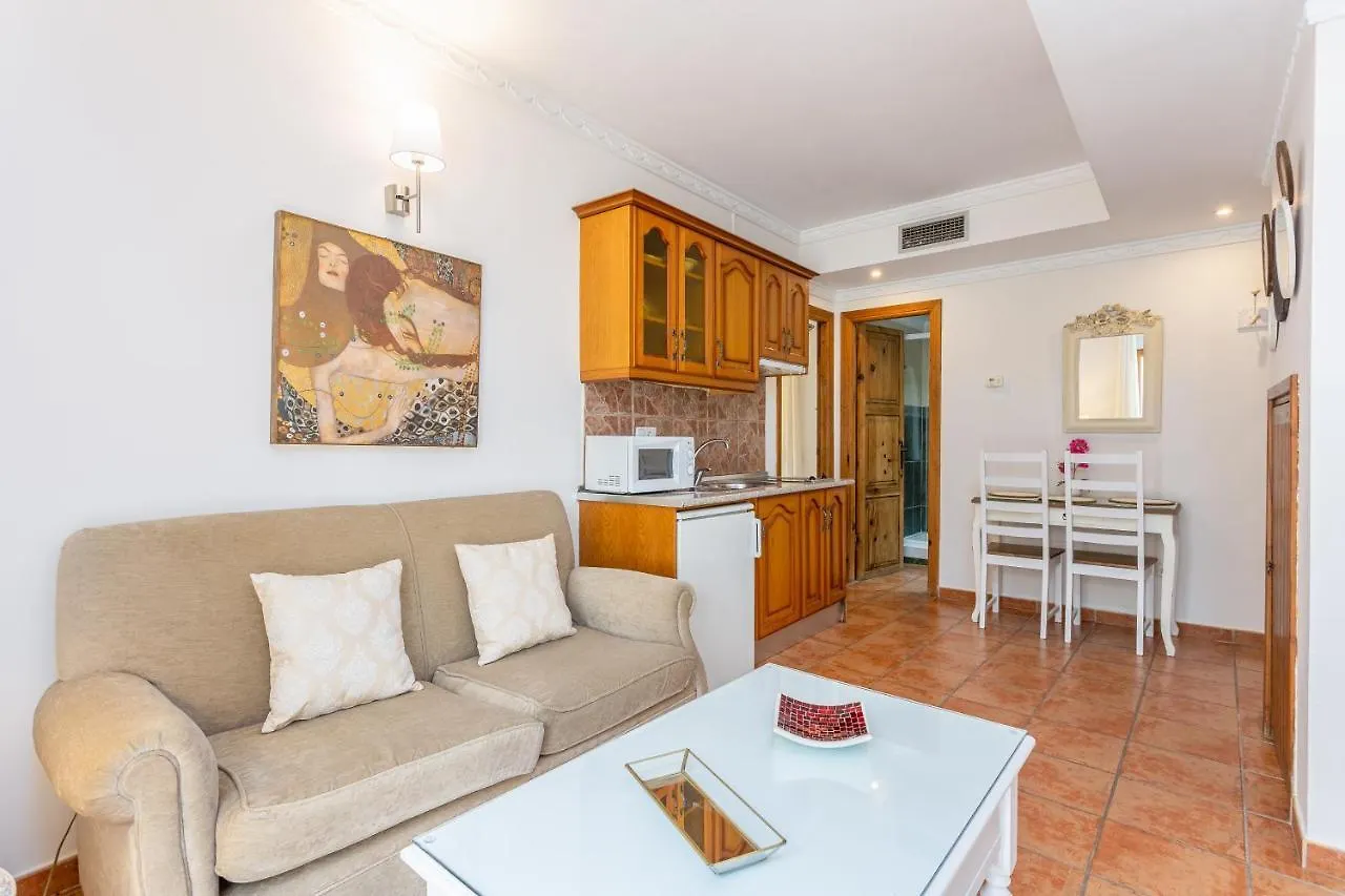 Aparthotel Puerta De Aduares Marbella Hiszpania