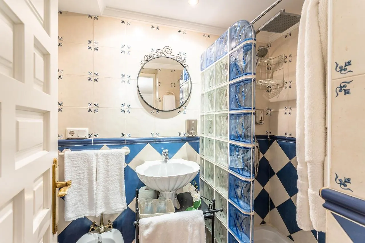 Puerta De Aduares Aparthotel Marbella